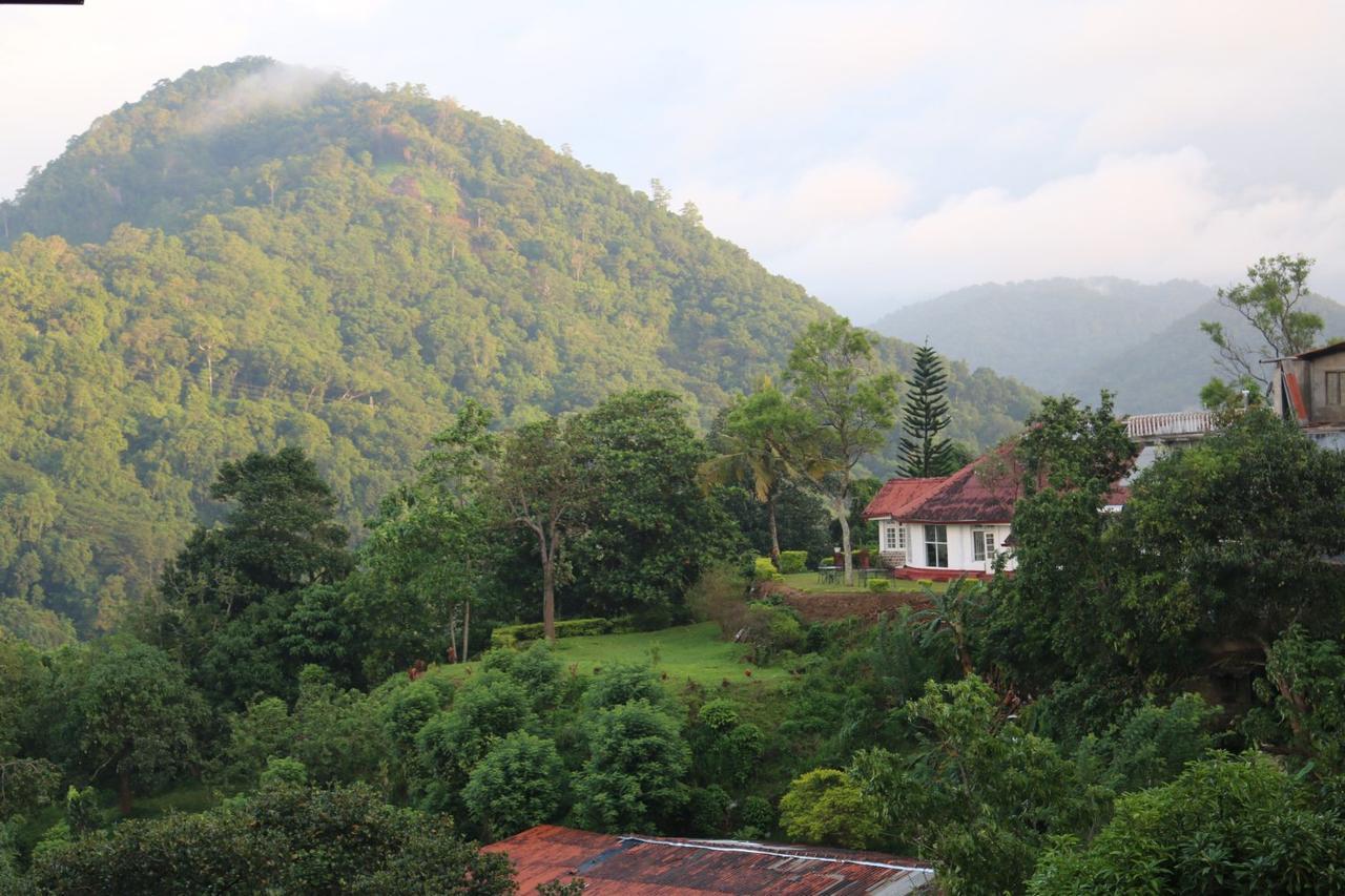 Sanatha Suwaya Villa Kandy Exterior foto